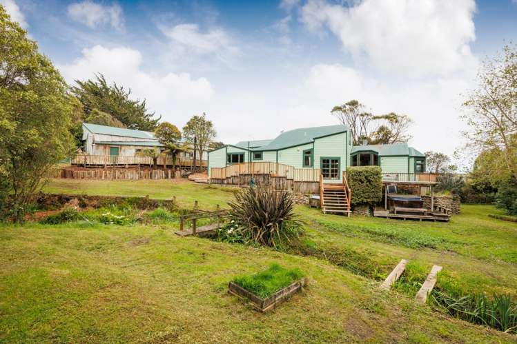 353 Kahuterawa Road Linton_15