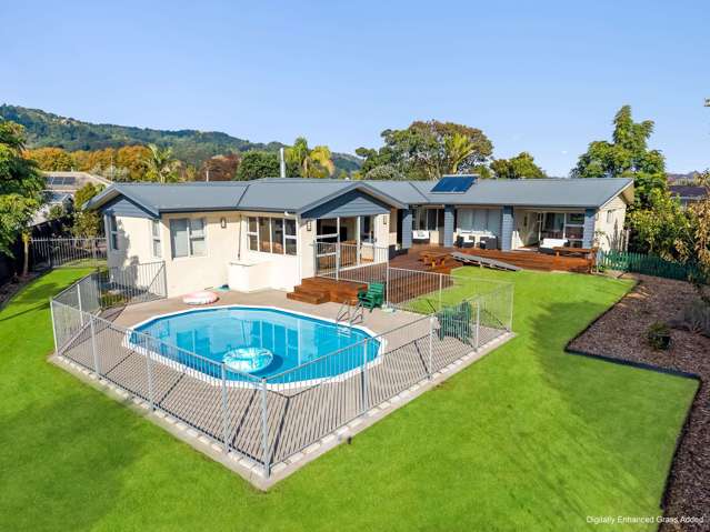 Private with Pool - Family Retreat