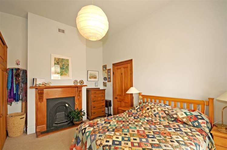 19 Maarama Crescent Aro Valley_7