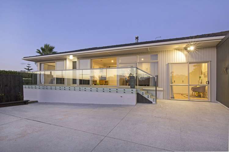 1/21 Pickwick Parade Mellons Bay_24