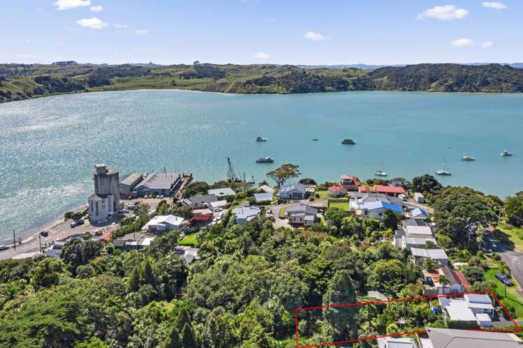 26 Lily Street Raglan_20