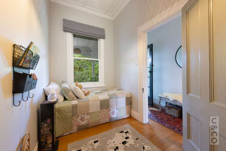 76 Awaroa Road Helensville_24