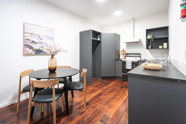 1/14 Alpha Street Te Aro_12