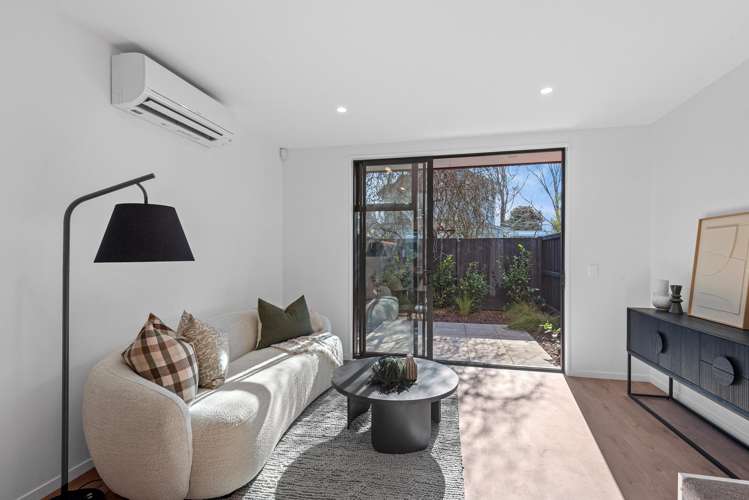 5/13 Donald Place Merivale_1