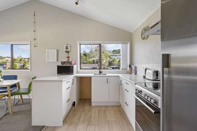 1/7 Newstead Avenue Browns Bay_4