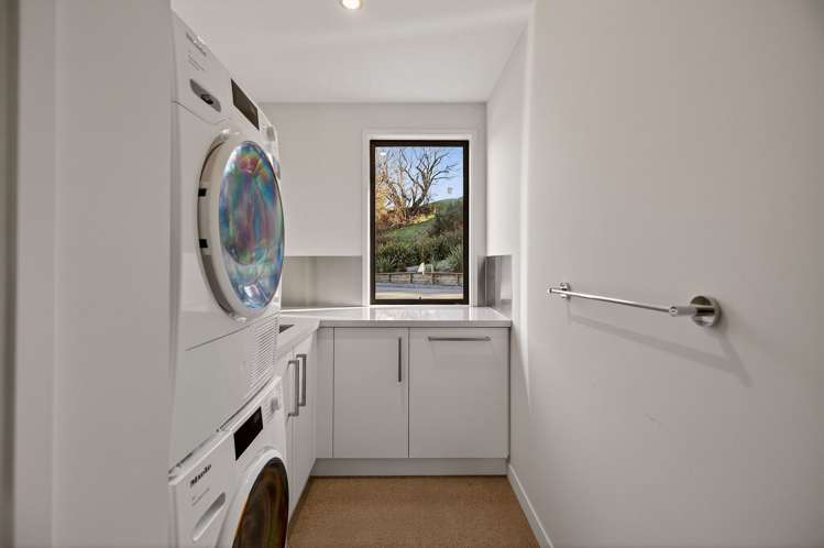 6 Crawford Place, Walnut Grove Lake Hayes Estate_29