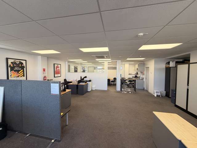 1 Downer Street Hutt Central_2