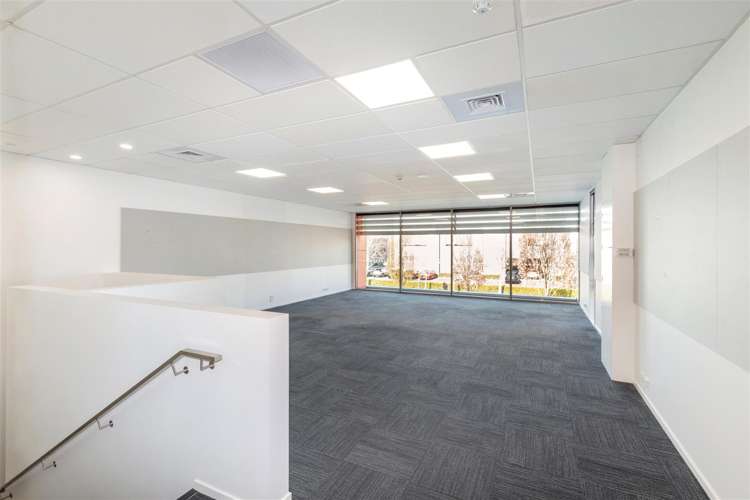 B3/92 Russley Road Russley_11