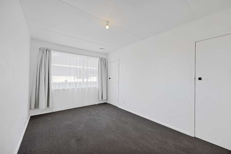 281 South Road Hawera_11