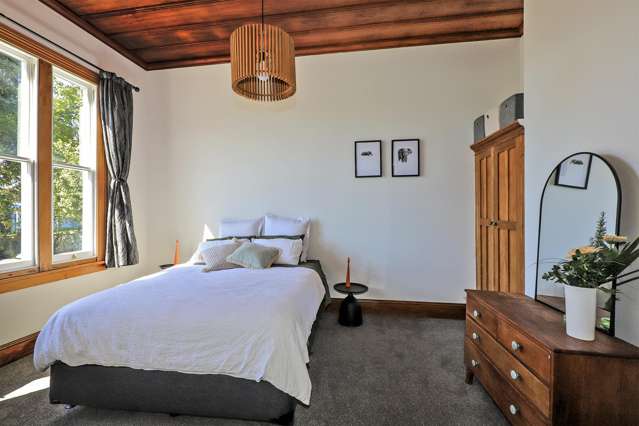 125 Riverbend Road Onekawa_2