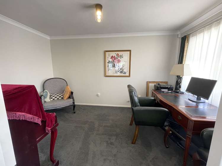 24a Queensway Three Kings_12