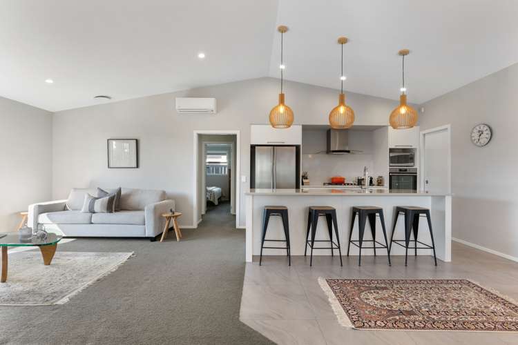 34 Awatira Drive Papamoa_6