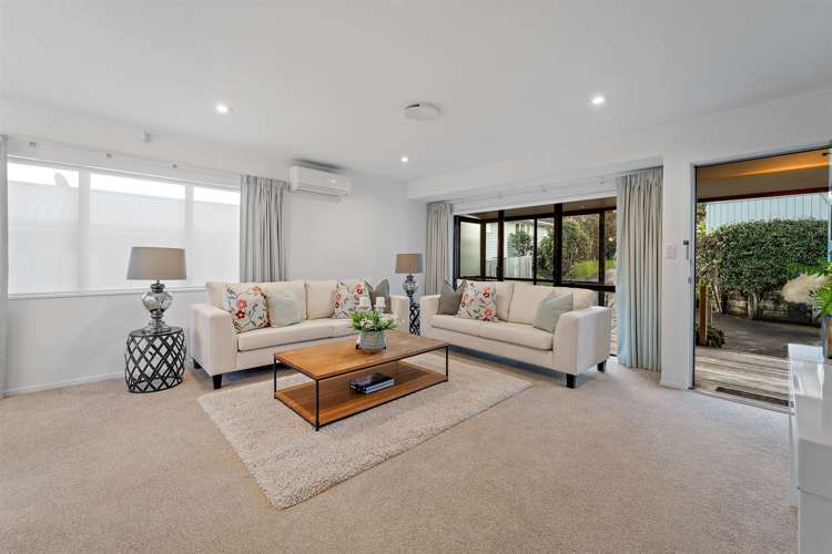 2/30 Selwyn Crescent Forrest Hill_5