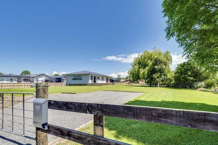 35 Guy Street Dannevirke_6