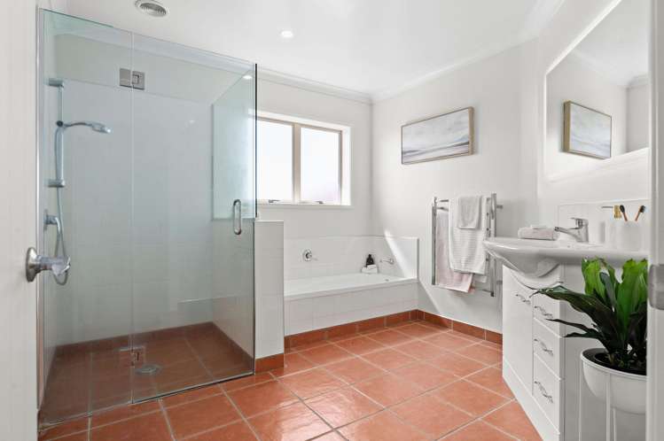 122 Rototuna Road Rototuna_21