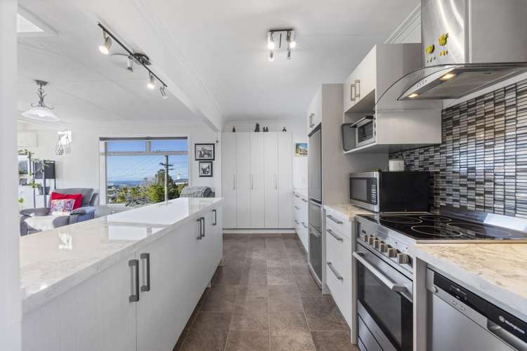 81 Gilkison Street Halfway Bush_2