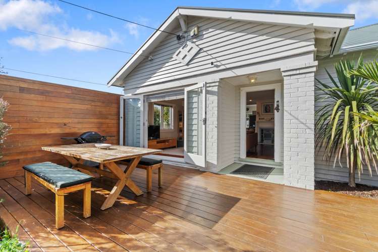 23 Archibald Road Kelston_17