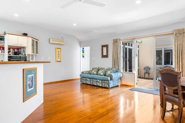 8 Cedar Place Amberley_9