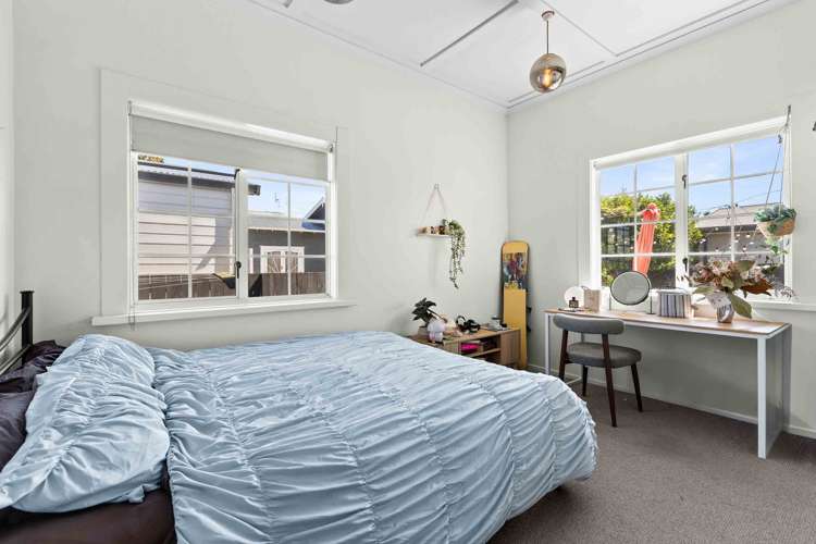 14 McVay Street Napier South_10