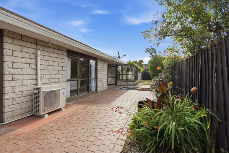 16 Fernbrook Place St Albans_21