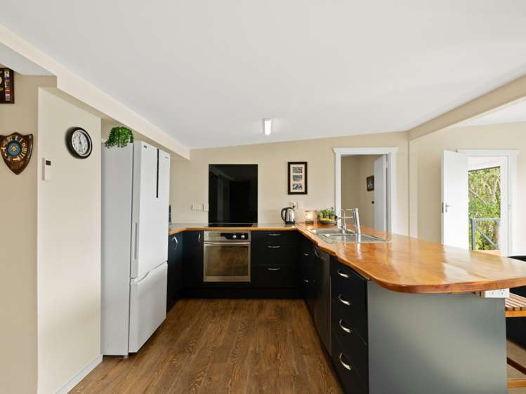 52 Moenui Road Havelock_5