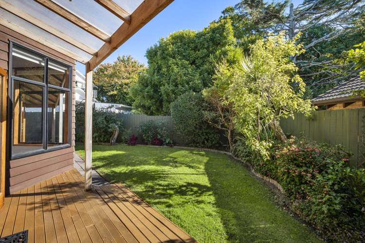 5a Saint Andrews Road Epsom_12