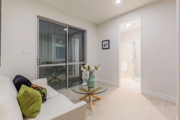 8 Barque Rise Long Bay_18