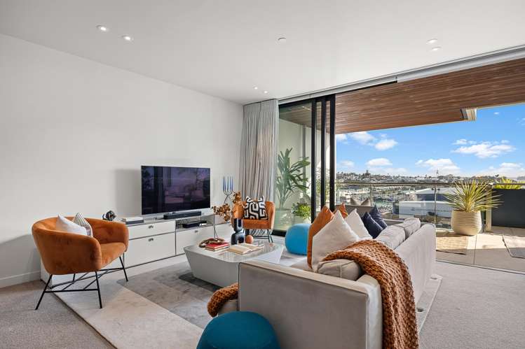 806/141 Pakenham Street West Auckland Central_14