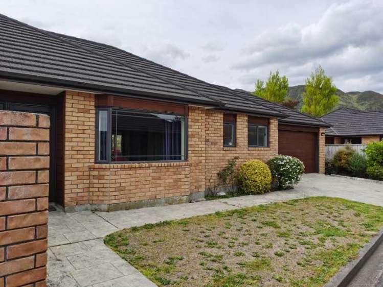 37 Moana Grove Waiwhetu_8