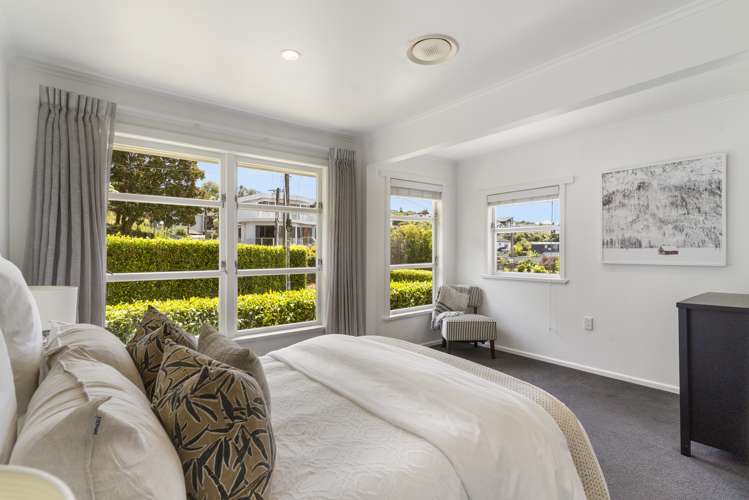 34 Aldersgate Road Hillsborough_11