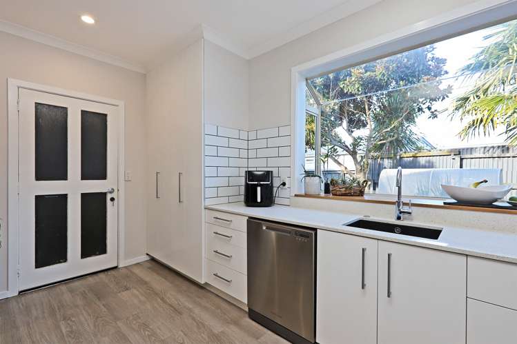 78 Avondale Road Taradale_6