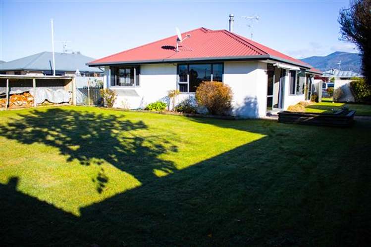 8 Wharepapa Grove Motueka_11