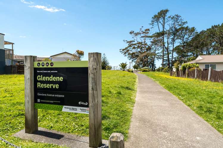 6 Thornlow Street Glendene_27