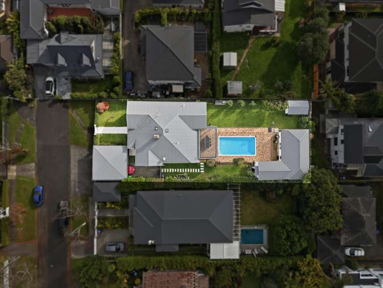 23 Fairholme Avenue Epsom_22