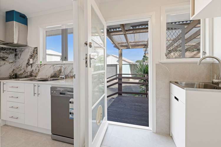 14 Tairere Crescent Rosehill_9