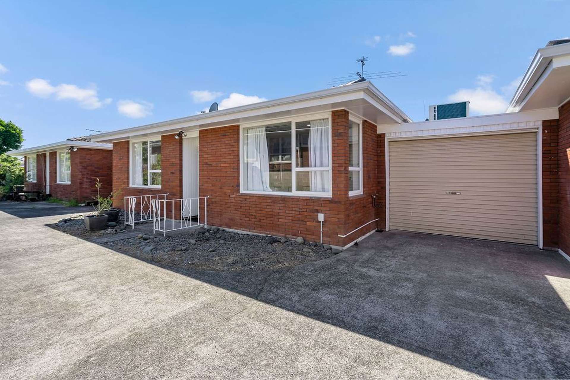 3/8 Akehurst Avenue New Lynn_0