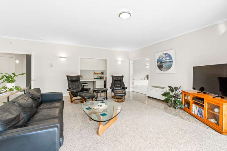 2 Railway Lane Outram_12