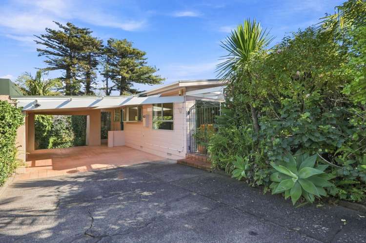 50 Marine Parade Mellons Bay_18
