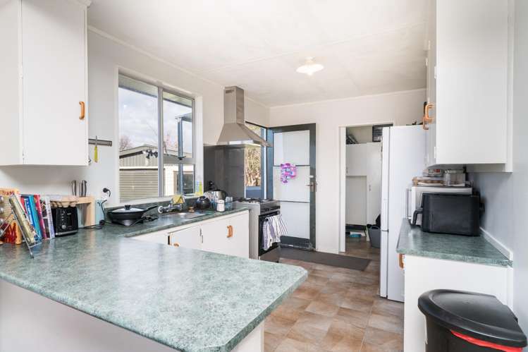 39 Robinson Crescent_5
