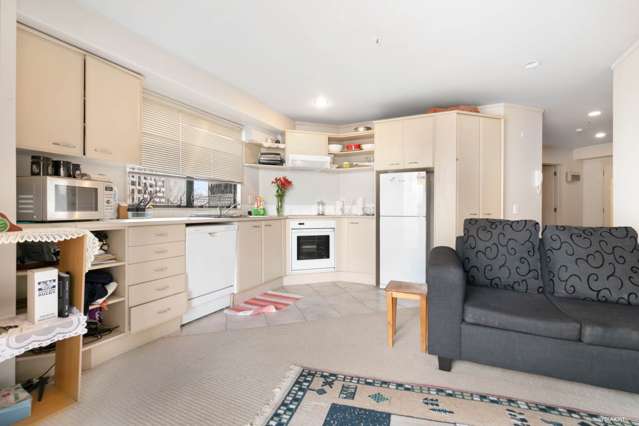 8d/6 Whitaker Place Grafton_3