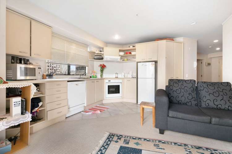 8d/6 Whitaker Place Grafton_3