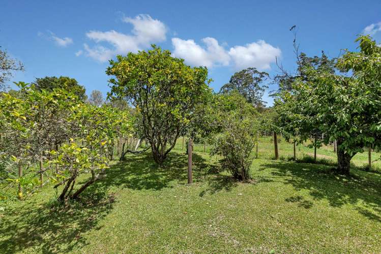 37 Valley View Road Otaika_20