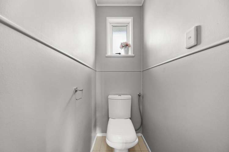 17 Fairdale Place Birkdale_12