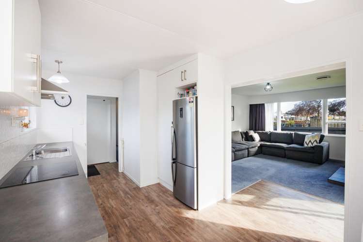 56 Karamea Crescent Kelvin Grove_8