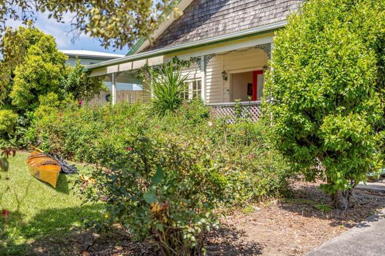 24 Pohutukawa Road Beachlands_21