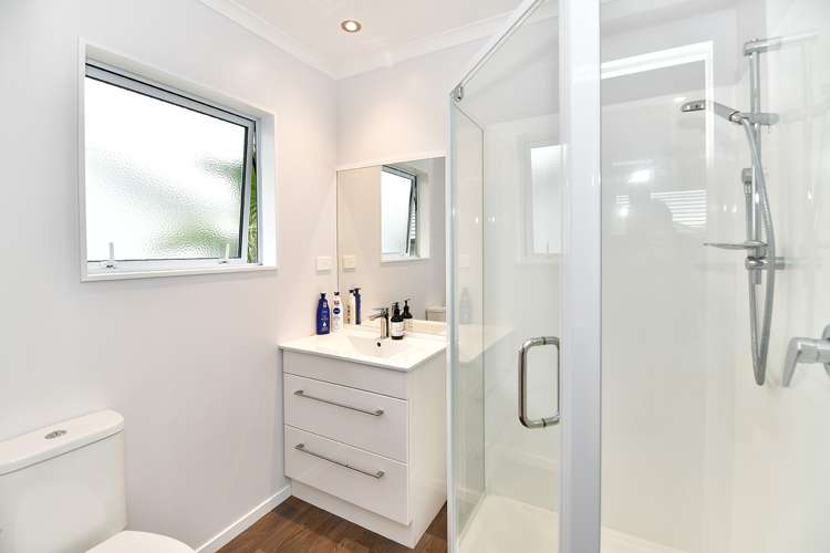 18 Aitkenhead Court Parakai_8