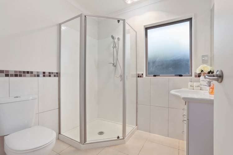 76 Clover Drive Henderson_15