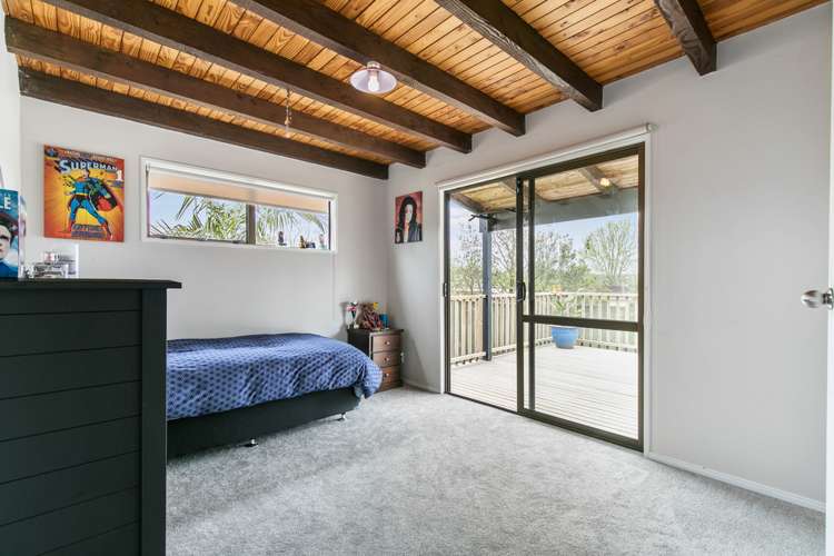 16b Lancaster Road Beach Haven_11