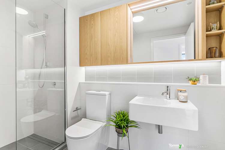 1002/161 Victoria Street Te Aro_10