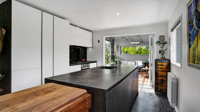 139A Barrett Road Whalers Gate_2